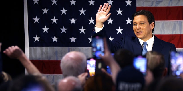 NEW YORK, NEW YORK - FEBRUARY 20: Florida Gov. Ron DeSantis waves at Prive catering hall on February 20, 2023 in the Staten Island borough of New York City. 